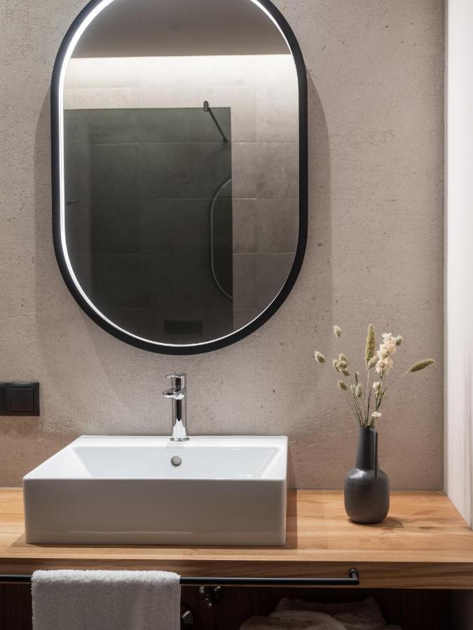 Arieshof Castell Apartment San Lorenzo di Sebato Luaran gambar