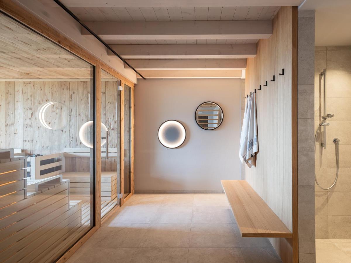 Arieshof Castell Apartment San Lorenzo di Sebato Luaran gambar